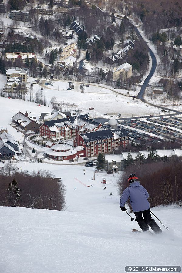 Skiing down to base lodge at Sugarbush