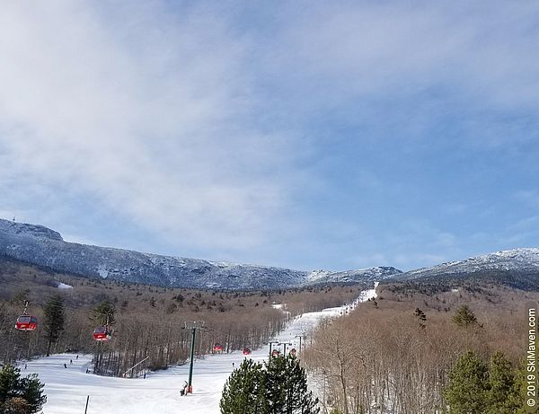 Photo of the gondola line going up the mountain