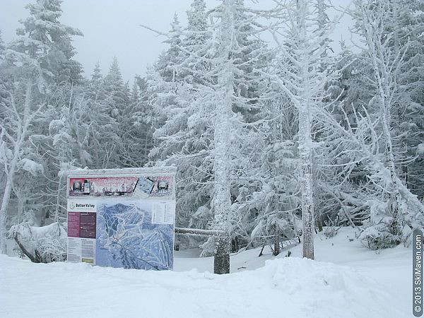 Bolton Valley skiing map at the summit