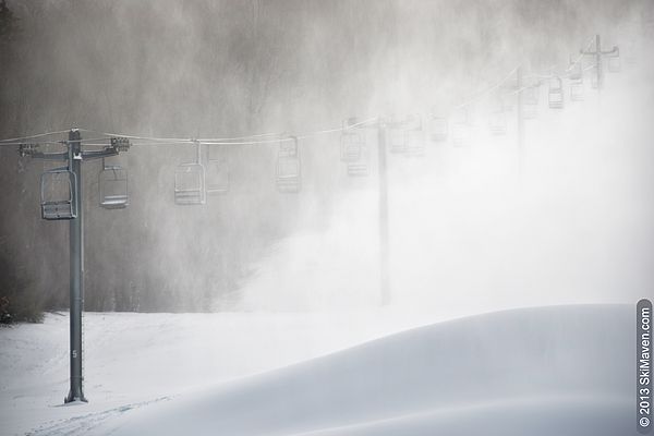 Snowmaking at Smugglers' Notch