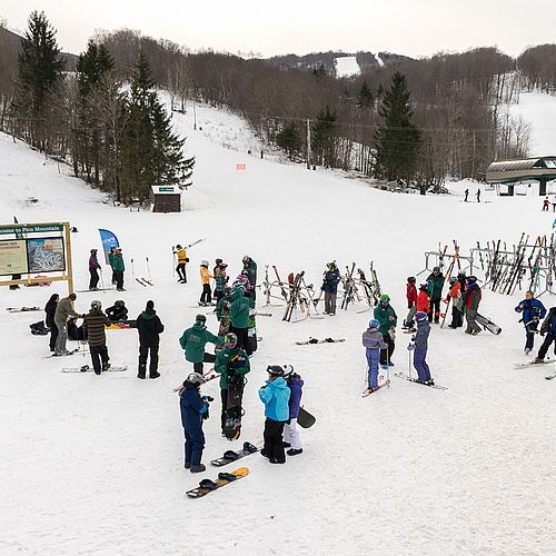 Learning to ski/snowboard in Vermont